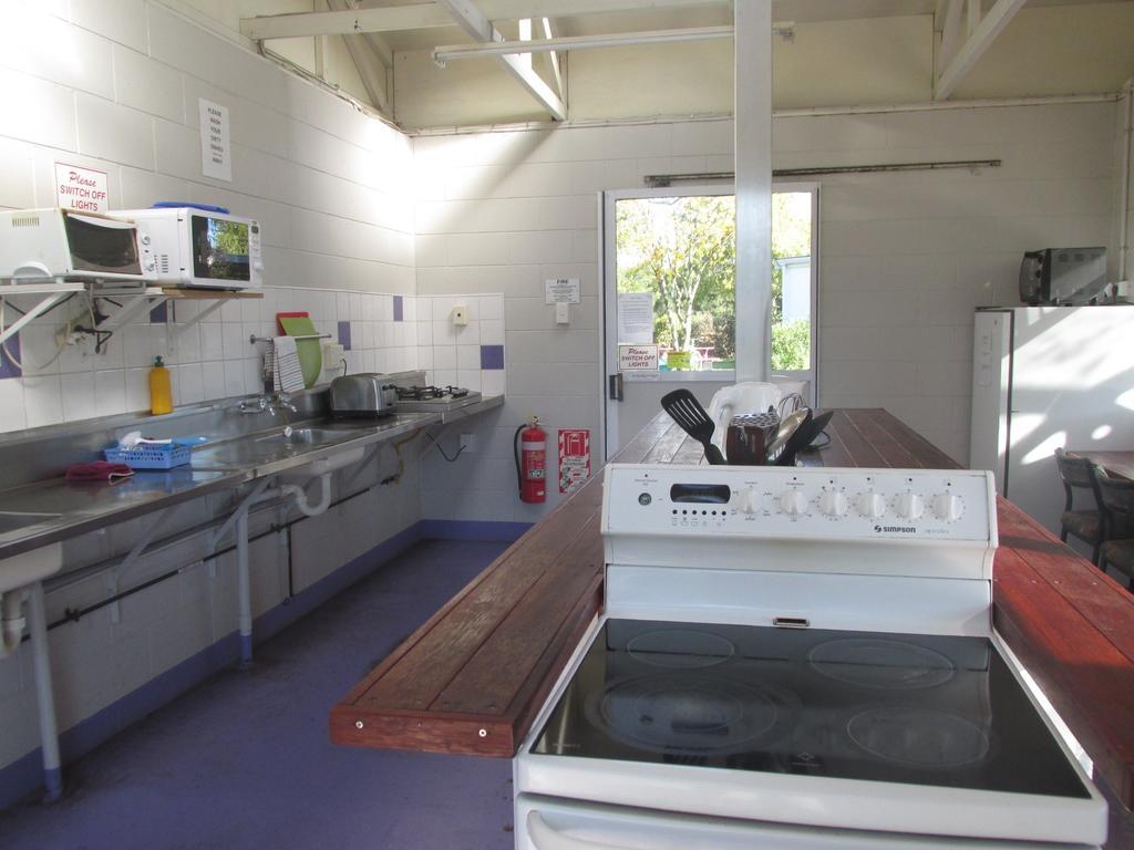 Fernwood Holiday Park Motueka Quarto foto